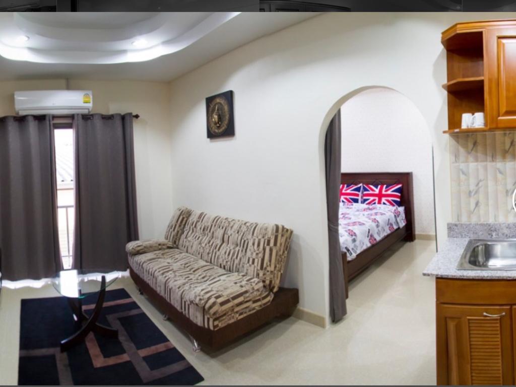 Junior Apartment Pattaya Exterior photo
